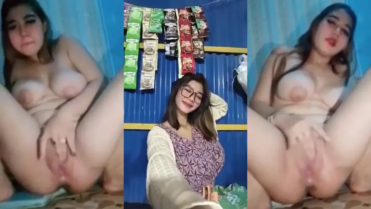 Winda Jilboobs Penjual Es Viral Tiktok Colmek Rare.... poster